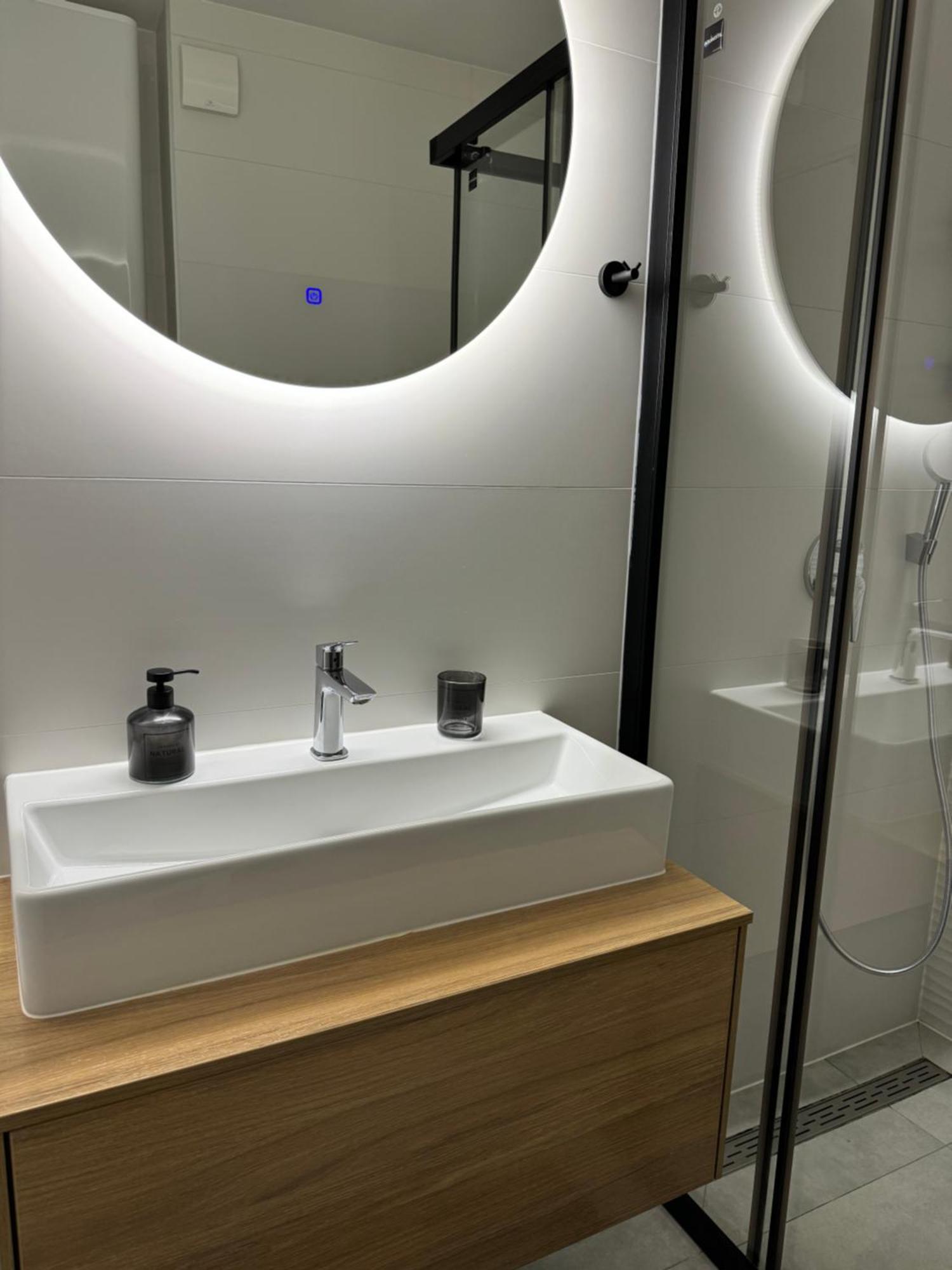 Capsula Luxury Apartment Умаг Екстер'єр фото